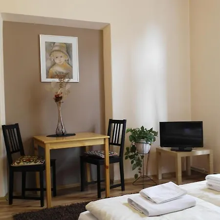 Pokoje Goscinne Isabel Homestay
